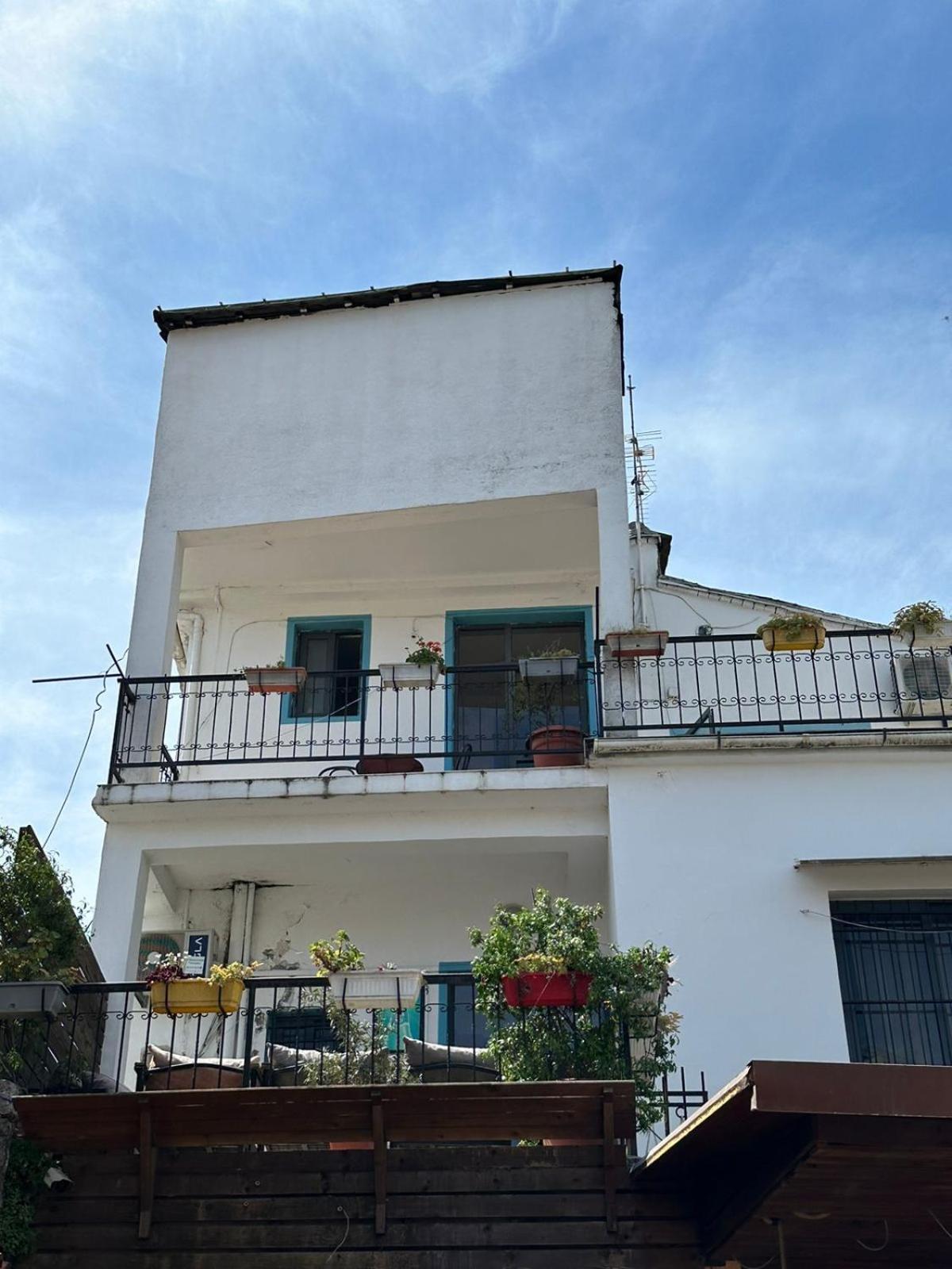 Kultura Hostel Shkoder Ngoại thất bức ảnh